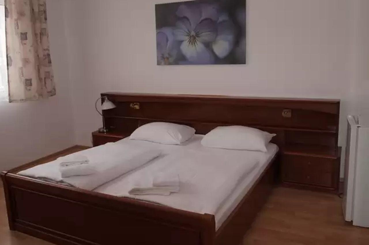 Hotel Peck Wiedeń Zewnętrze zdjęcie